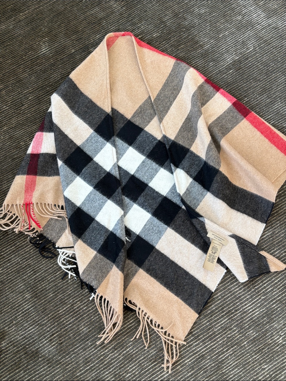 BURBERRY Cashmere Scarf